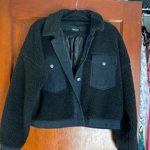 Cropped Sherpa and jean jacket, size L